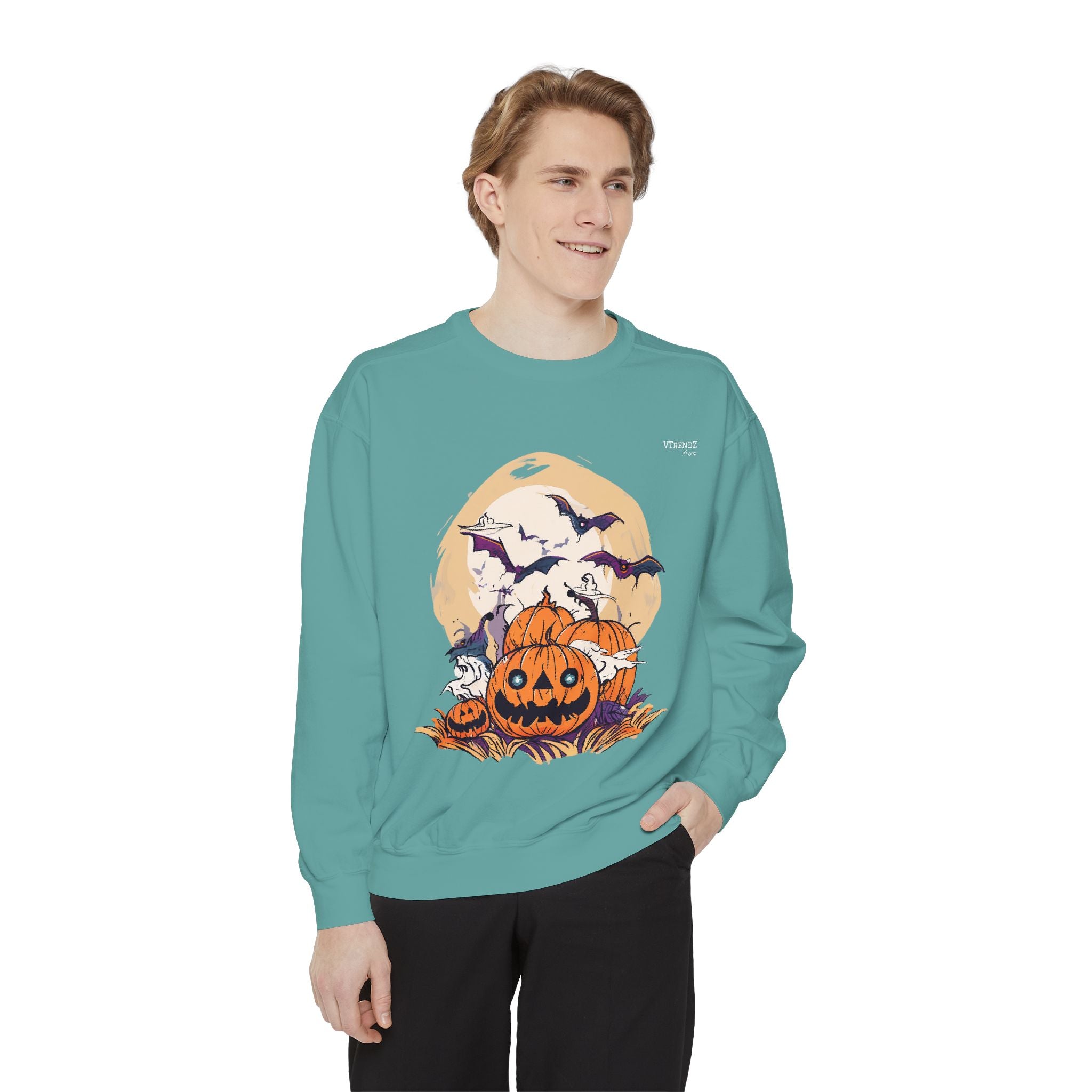 Halloween Pumpkin Sweatshirt, Cozy Fall Sweater, Unisex Fall Apparel, Gift for Halloween Lovers, Spooky Season Clothes